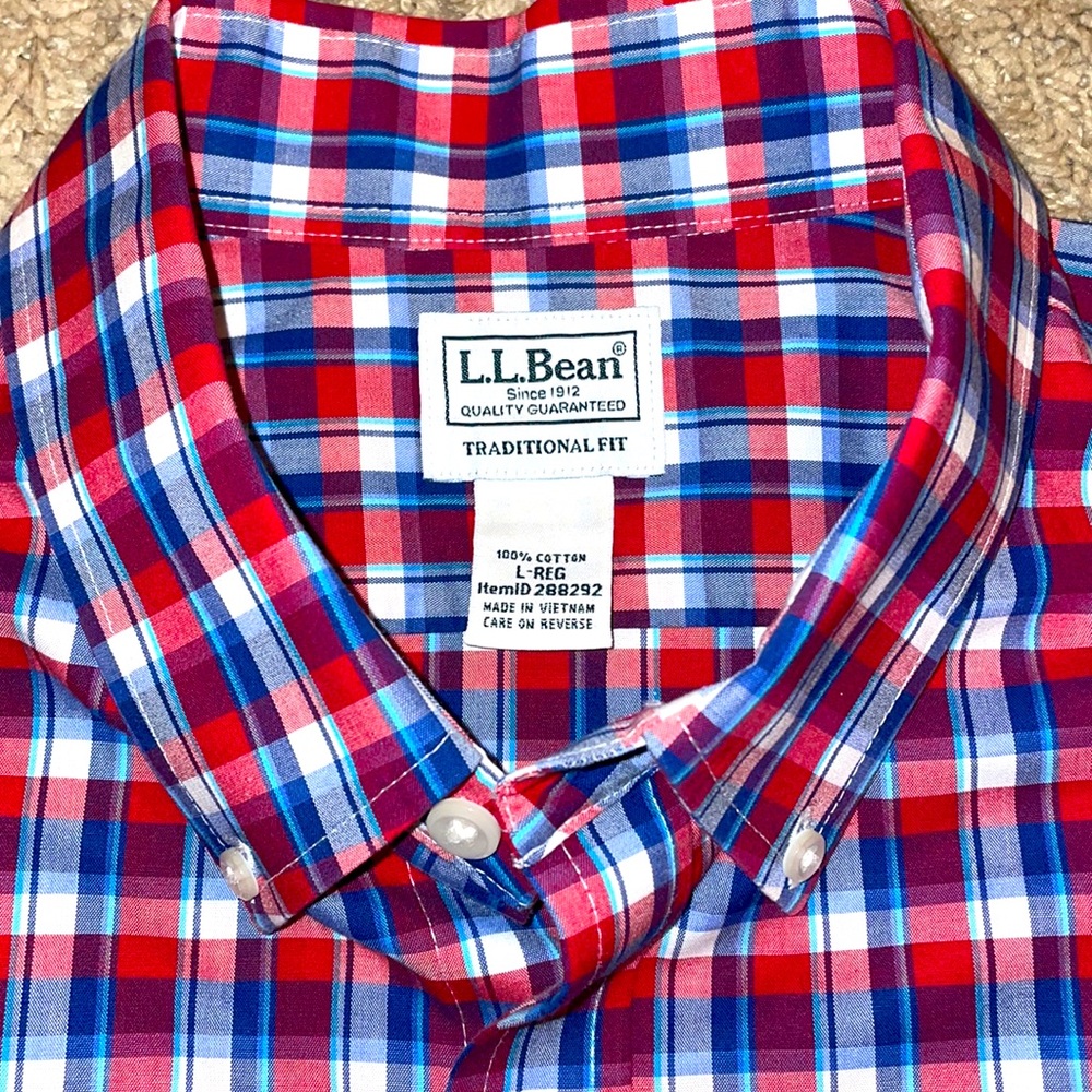 LL Bean mens long sleeve button down shirt size Large